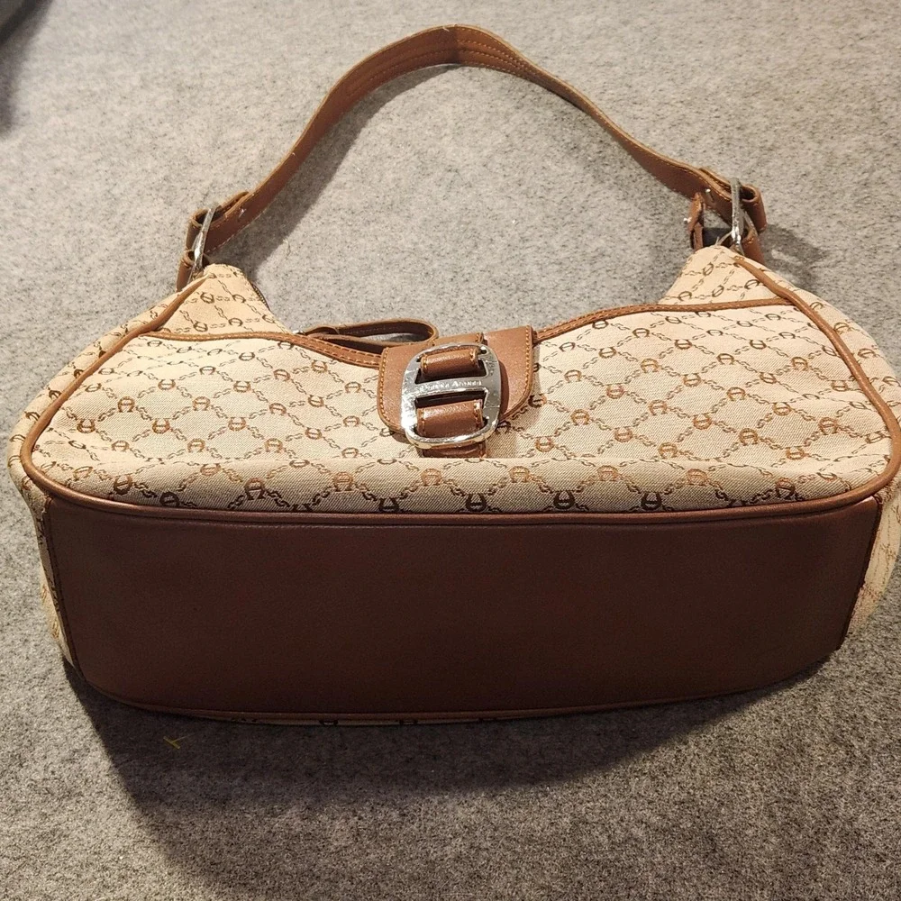 Vintage Etienne Aigner Shoulder‎ Bag Womens Tan Logo Monogram Hobo Purse